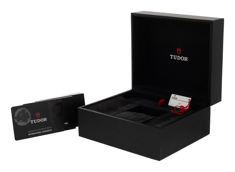 Tudor Black Bay M79230B-0008